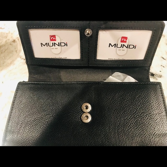 Wallet - Picture 3 of 4